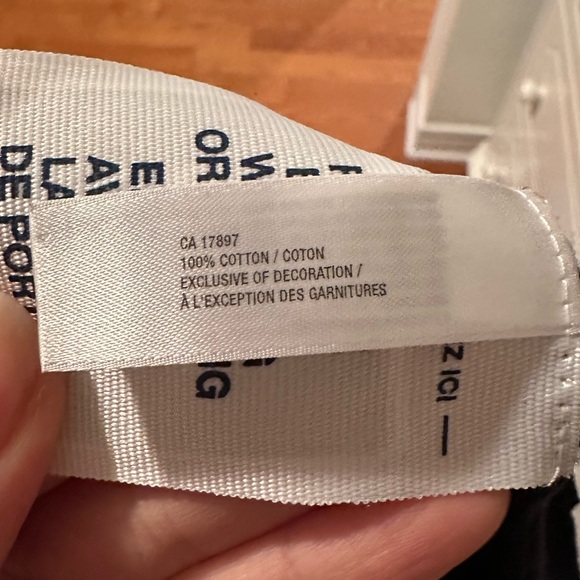 GAP BLACK RUFFLE SWEATER CARDIGAN - Picture 7 of 8